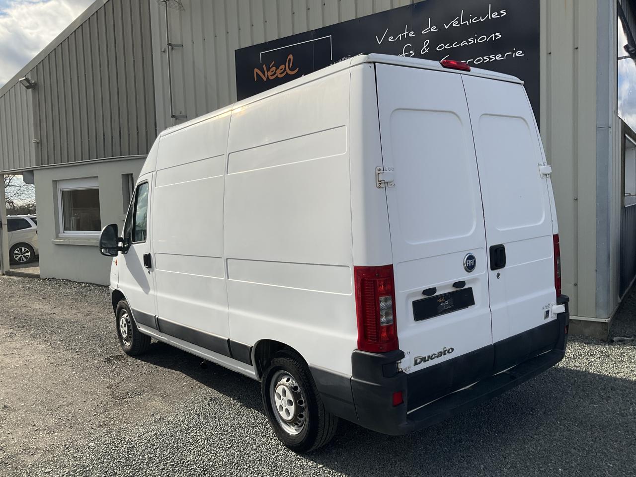 Commutateur allumage Fiat Ducato depuis 2006 sans antidémarrage, avec  cylindre, 7 PIN - FAST - 1392214080